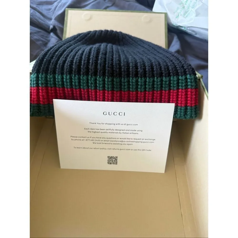 GUCCI WOOL KNIT HAT (m) like new - Picture 7 of 8